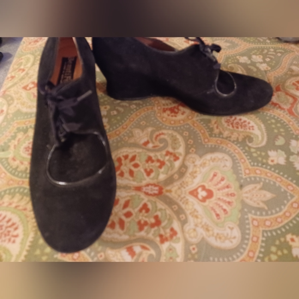 Beautifeel 37 6.5 6 1/2 black suede wedge heels shoes